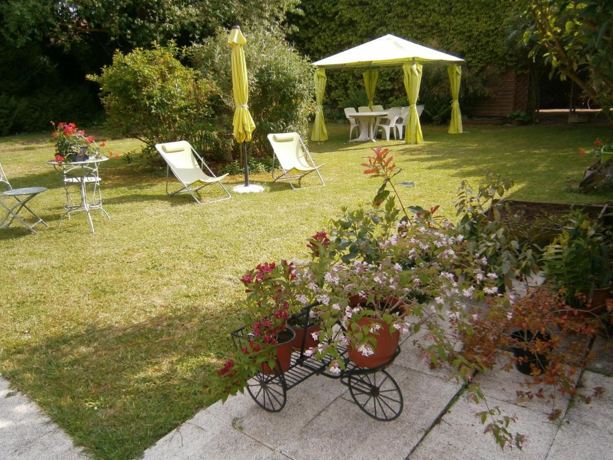 Aux Sources De L'Ancre Bed & Breakfast Miraumont Bagian luar foto